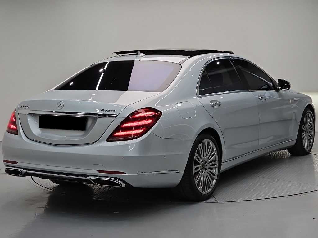 Mercedes-Benz S-Class — photo 04