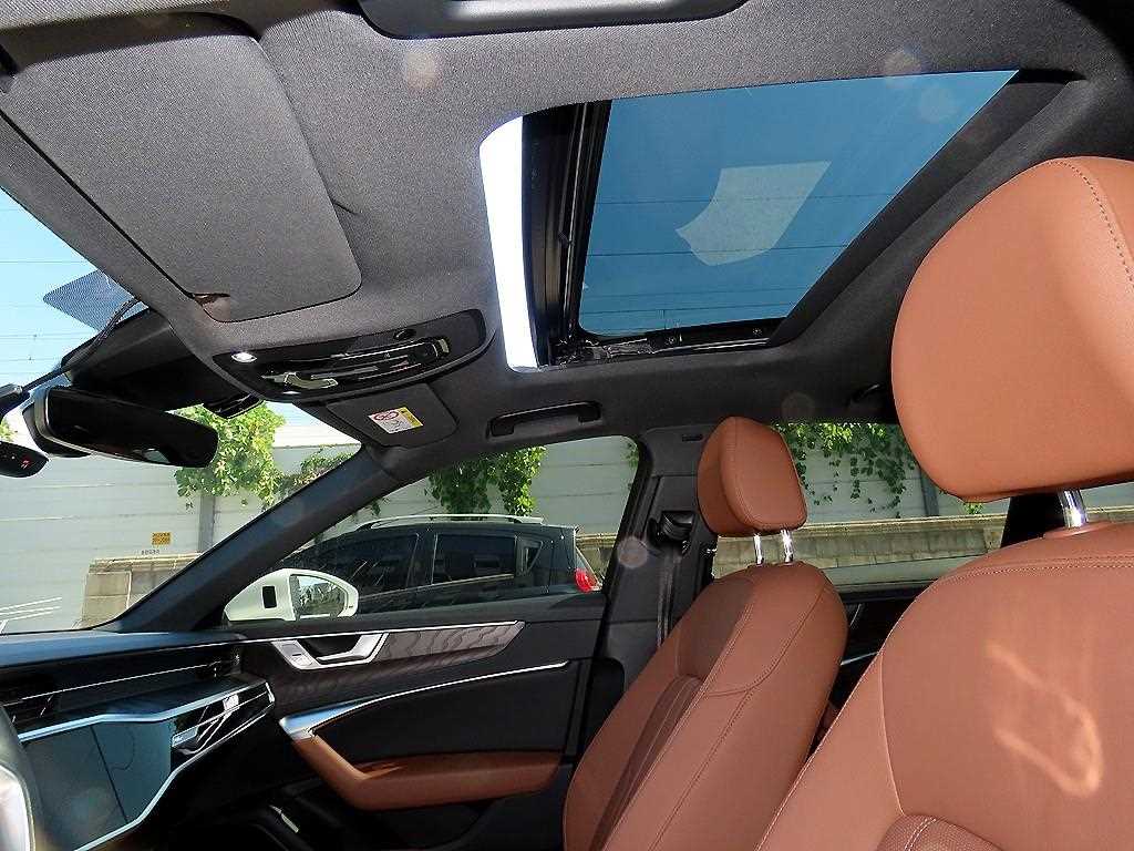 Audi A6 — photo 17