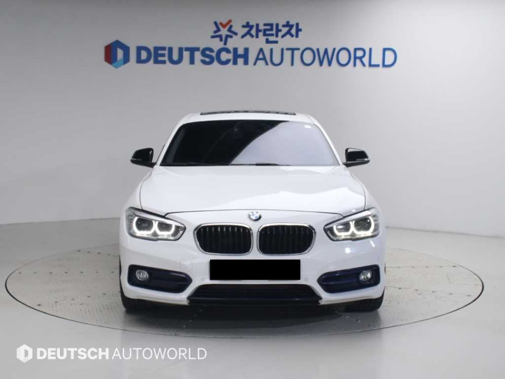BMW 1-Series — photo 03