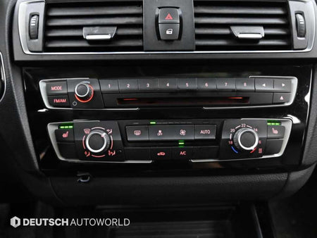 BMW 1-Series — photo 17