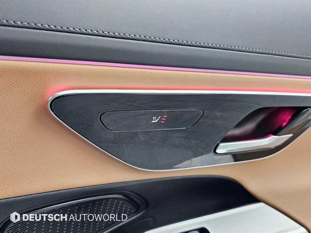 Mercedes-Benz E-Class — photo 16