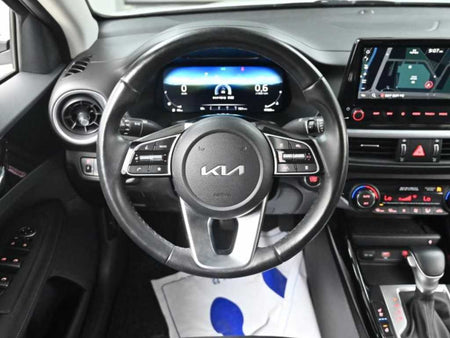 Kia K3 — photo 13