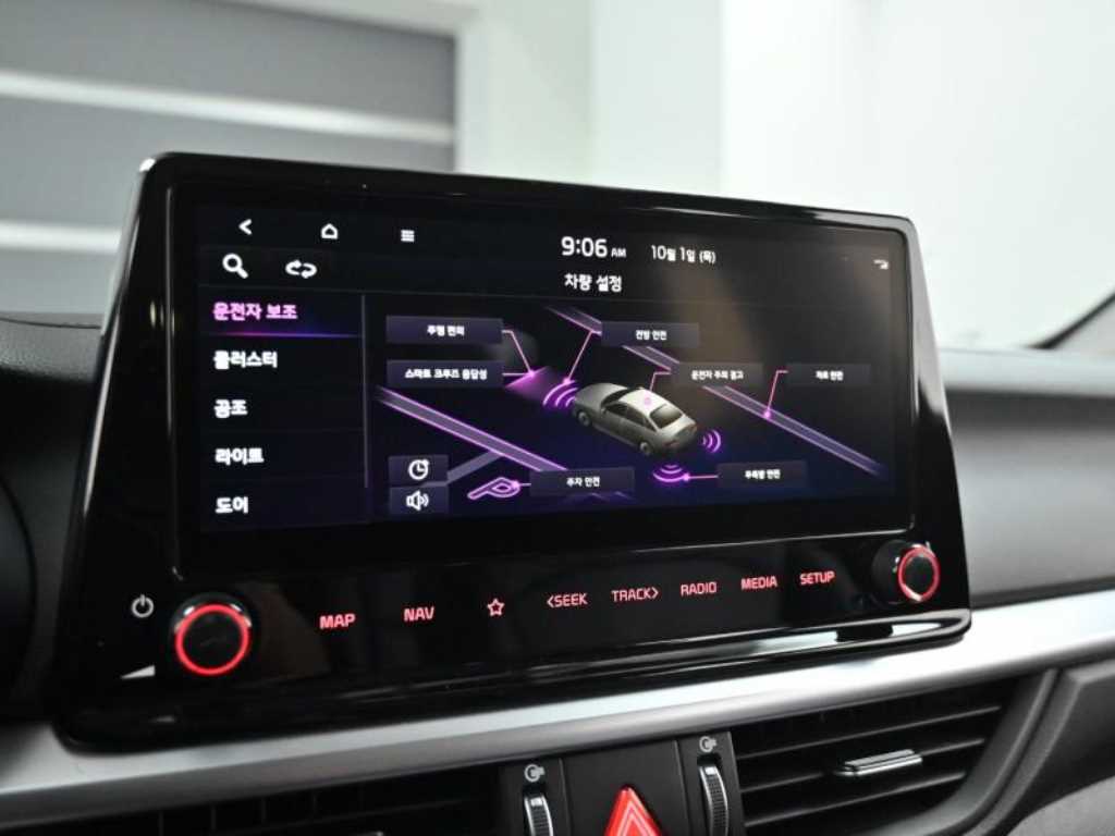 Kia K3 — photo 17