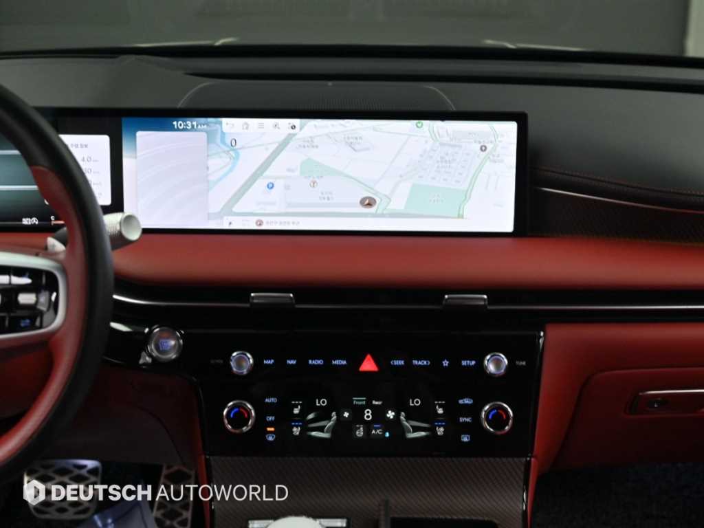 Genesis G80 — photo 14