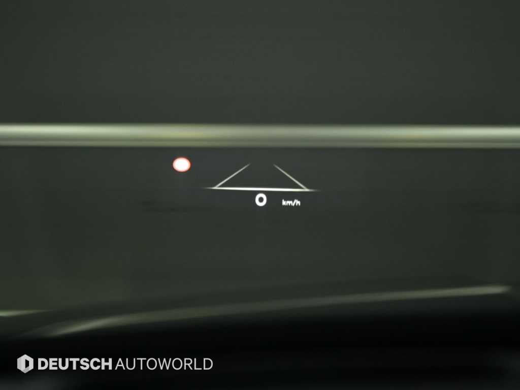Genesis G80 — photo 18