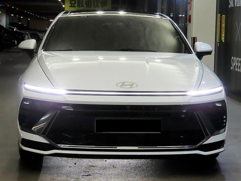 Hyundai Sonata — photo 02