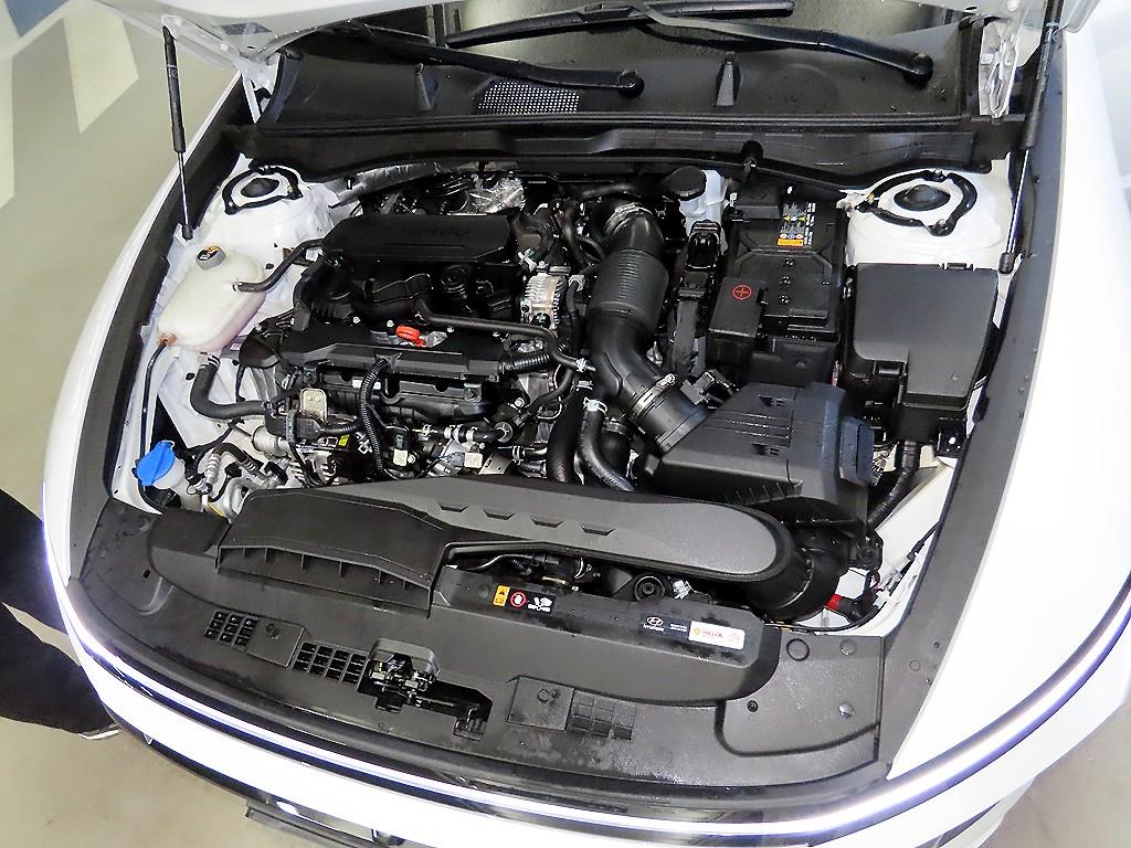 Hyundai Sonata — photo 19