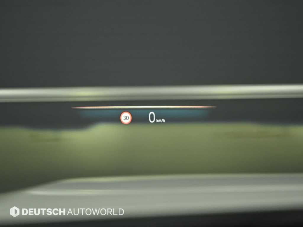 BMW 5-Series — photo 17