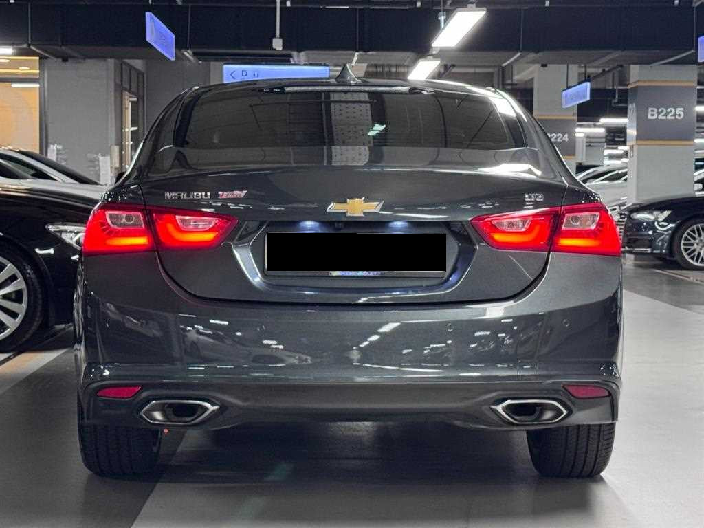 CHEVROLET Malibu — photo 03