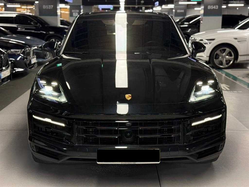 Porsche Cayenne — photo 02