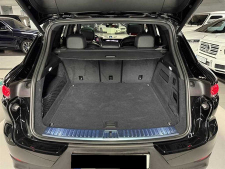 Porsche Cayenne — photo 19