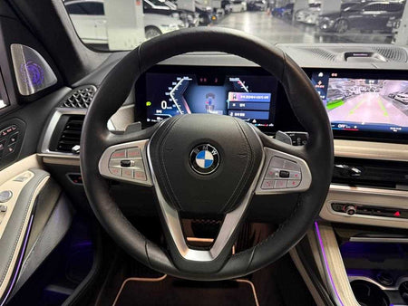 BMW X7 — photo 09