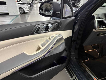 BMW X7 — photo 12