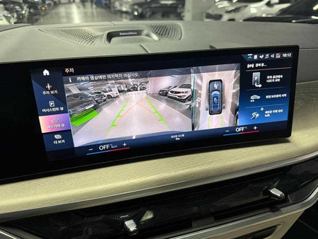 BMW X7 — photo 14