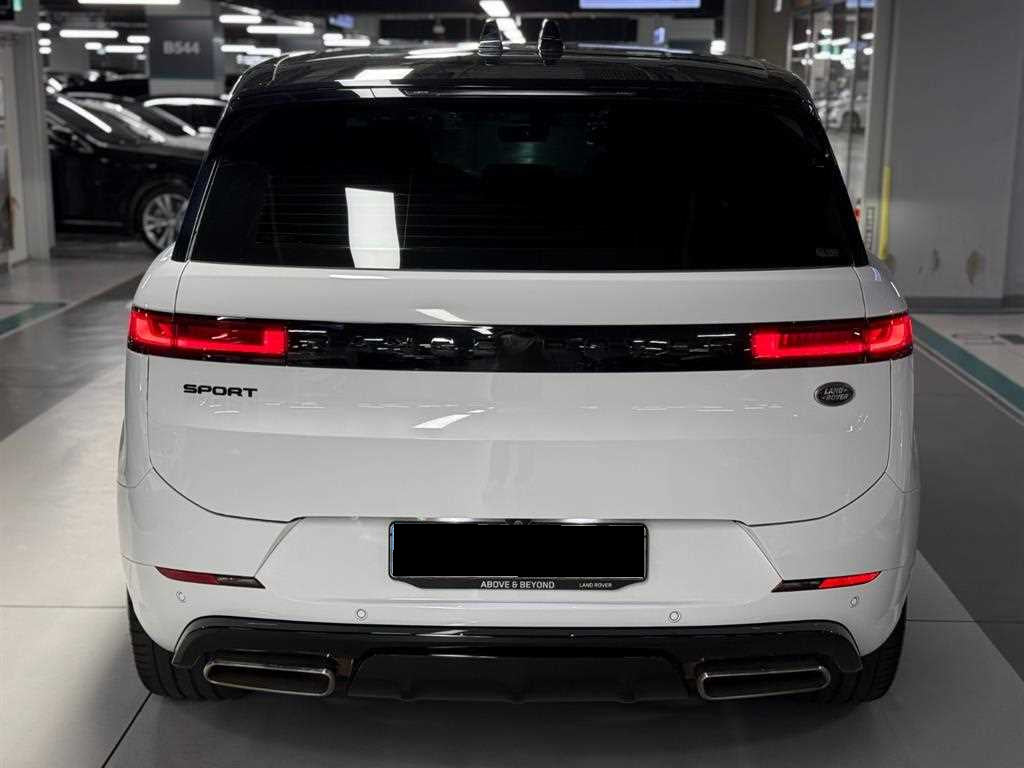 Land Rover Range Rover Sport — photo 04