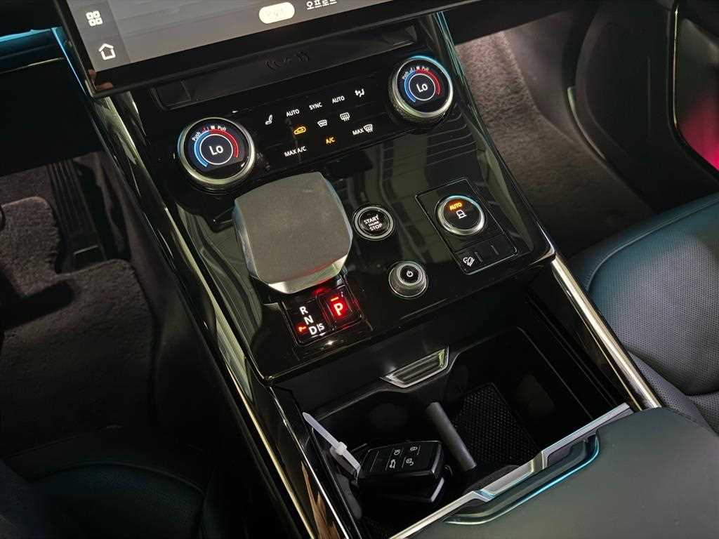 Land Rover Range Rover Sport — photo 15