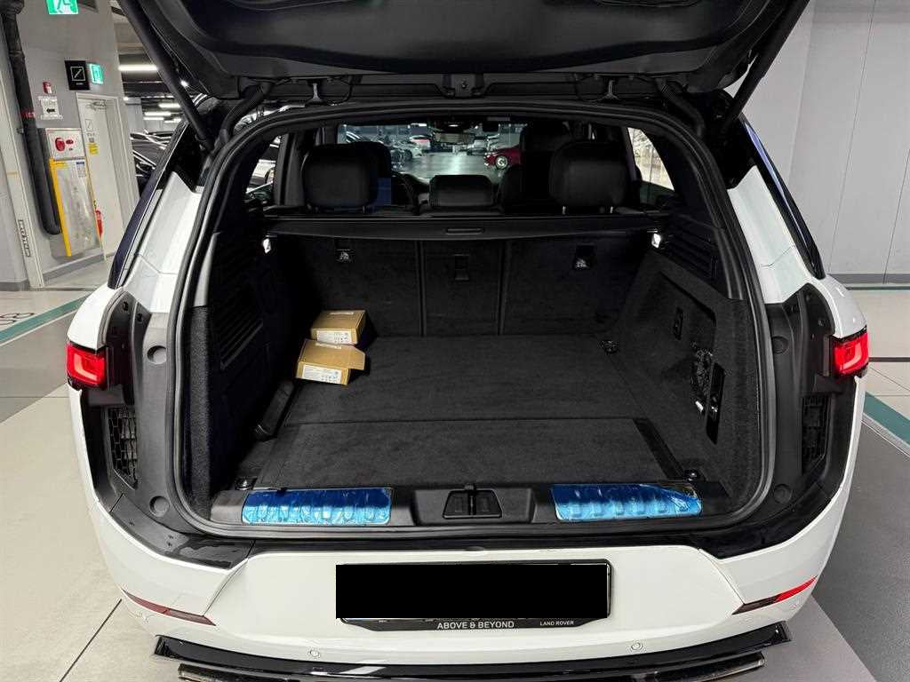 Land Rover Range Rover Sport — photo 19