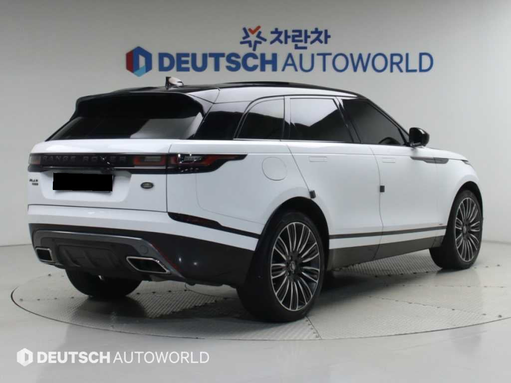 Land Rover Range Rover Velar — photo 02