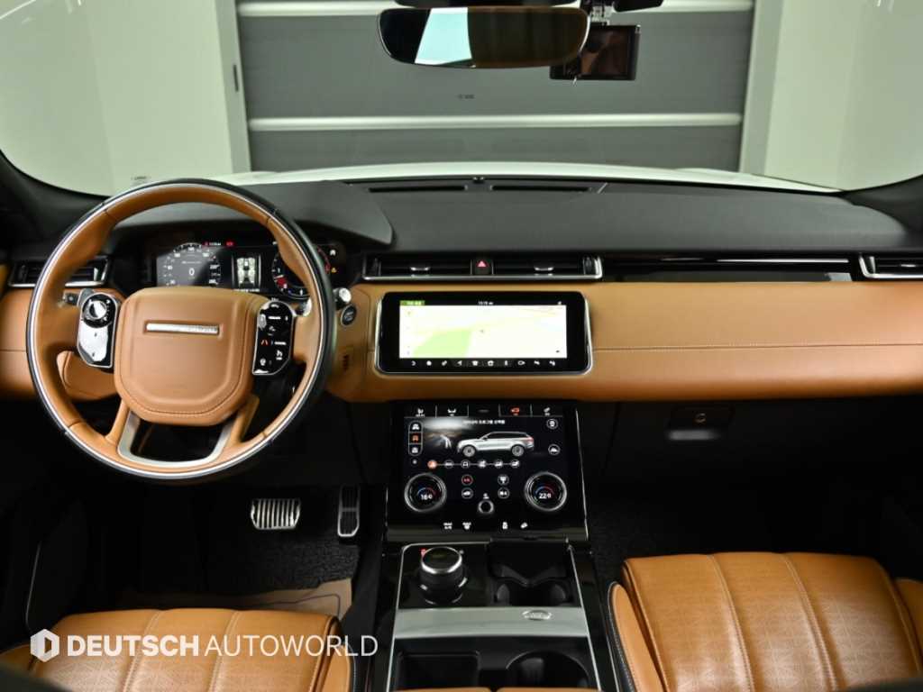 Land Rover Range Rover Velar — photo 07