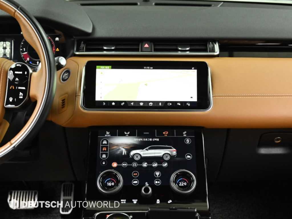 Land Rover Range Rover Velar — photo 14