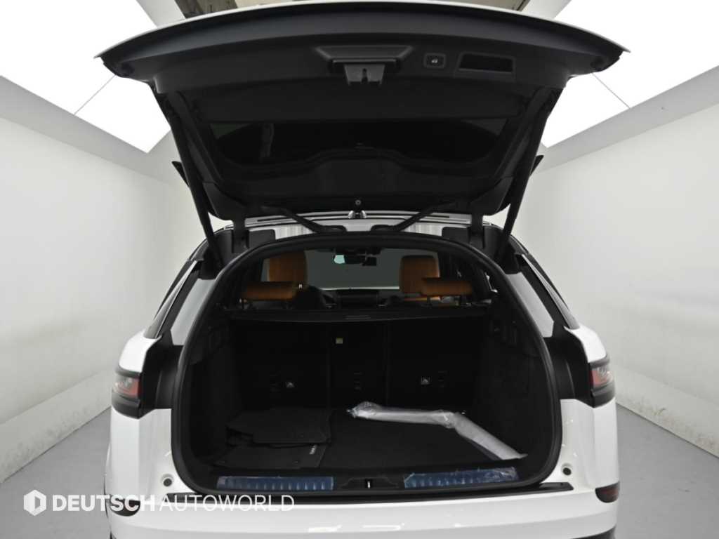 Land Rover Range Rover Velar — photo 19