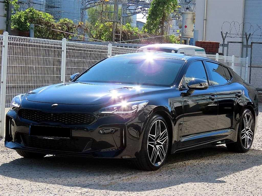 Kia Stinger — photo 02