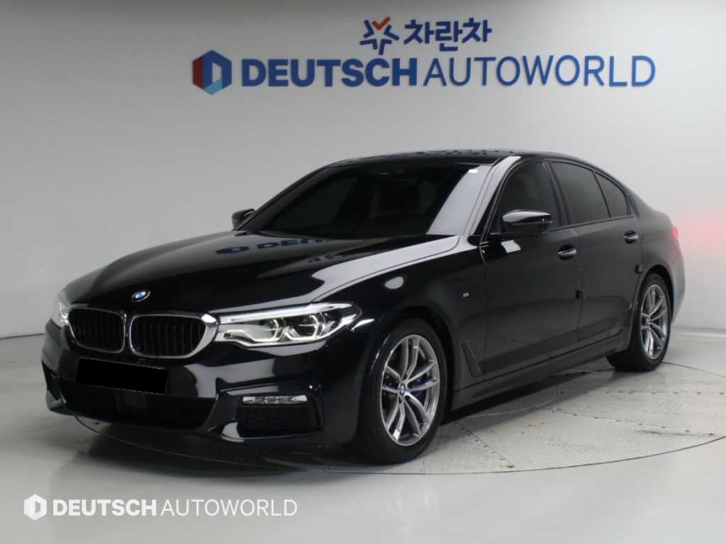 BMW 5-Series — photo 01