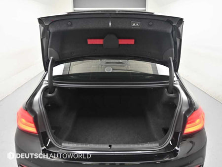 BMW 5-Series — photo 05