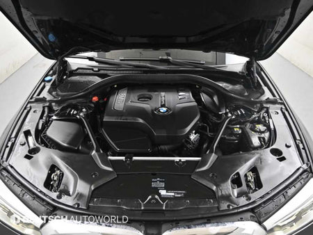 BMW 5-Series — photo 07