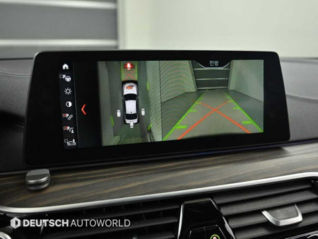 BMW 5-Series — photo 17