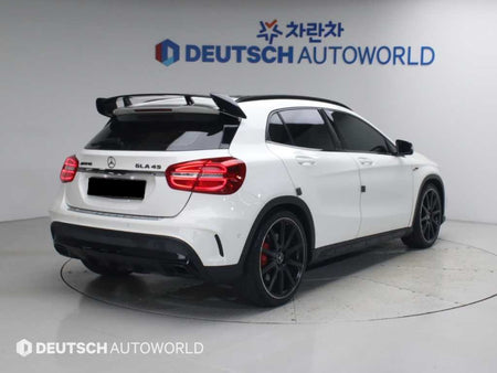 Mercedes-Benz GLA-Class — photo 02