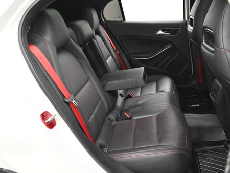 Mercedes-Benz GLA-Class — photo 12