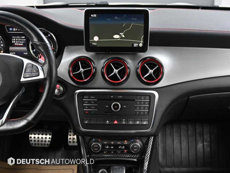 Mercedes-Benz GLA-Class — photo 14