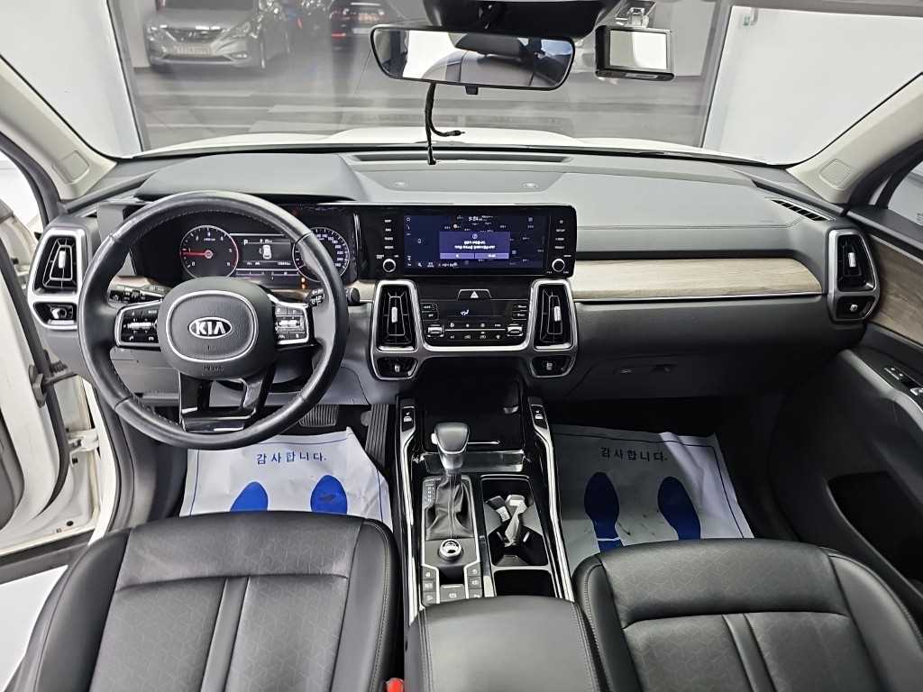 Kia Sorento — photo 07