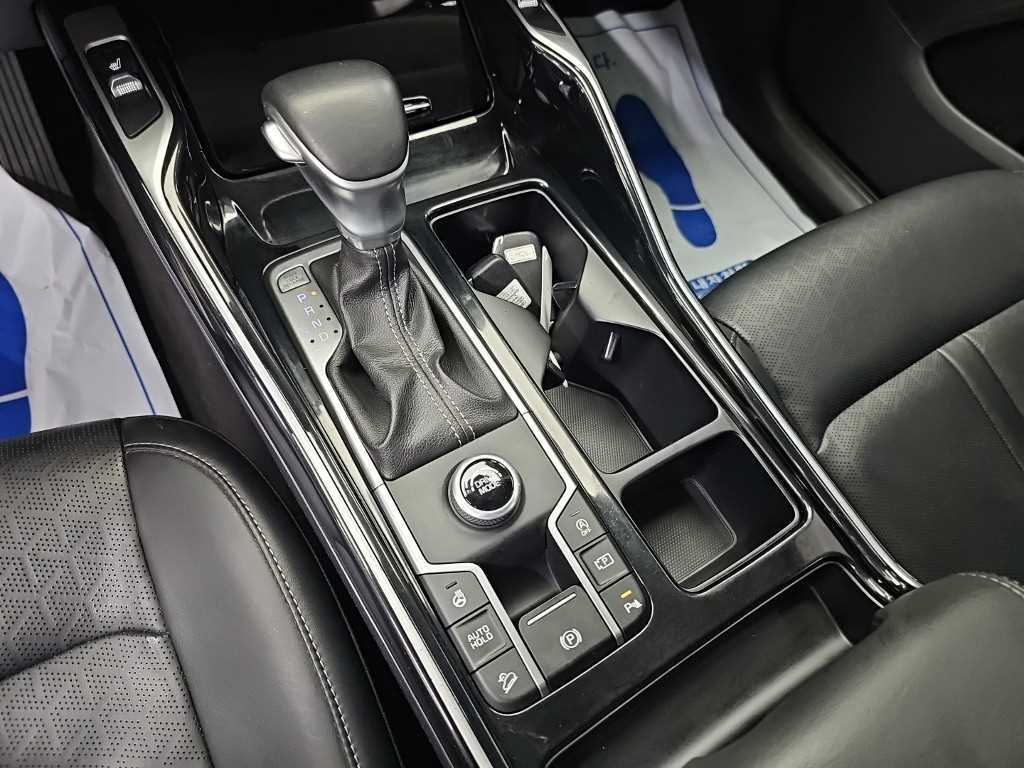 Kia Sorento — photo 08