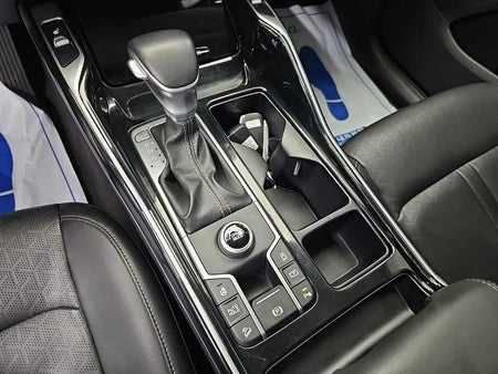 Kia Sorento — photo 08