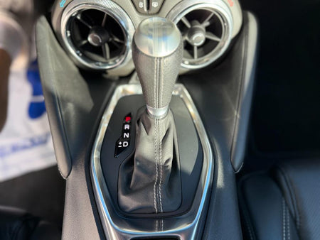 CHEVROLET Camaro — photo 11