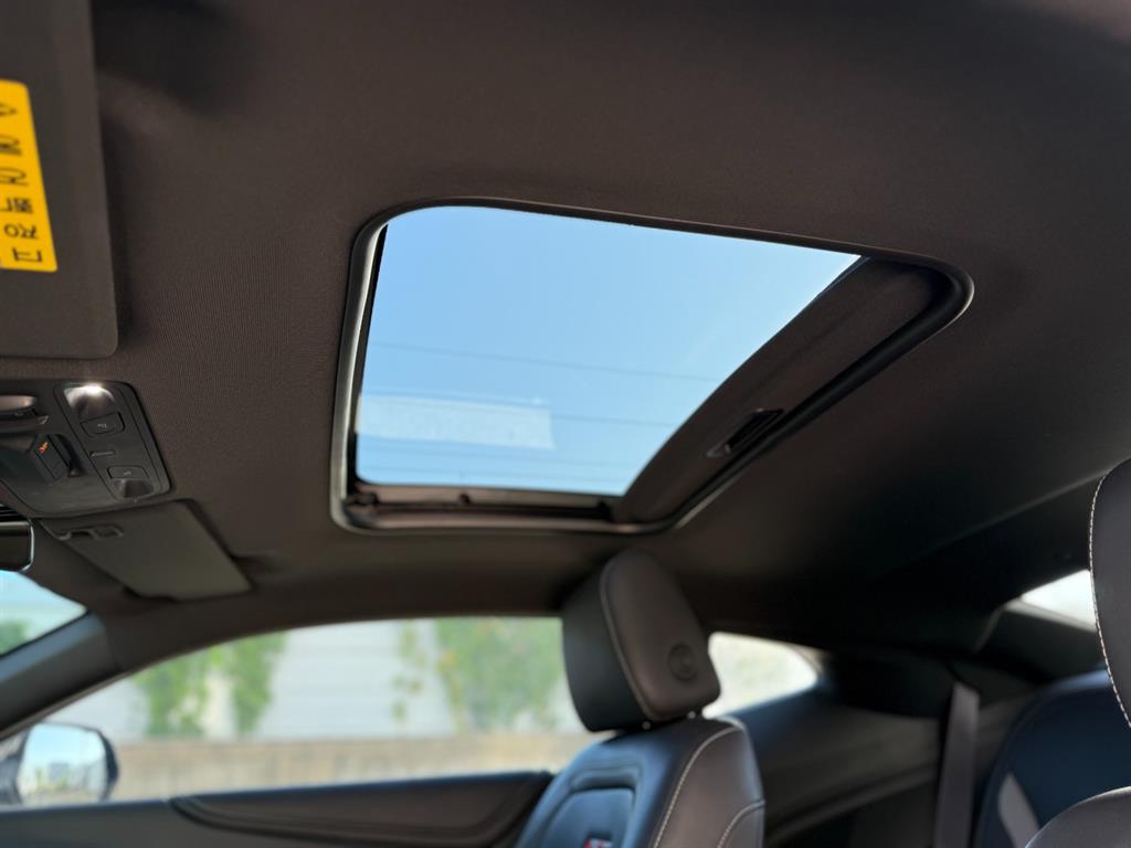 CHEVROLET Camaro — photo 16