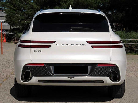 Genesis GV70 — photo 04