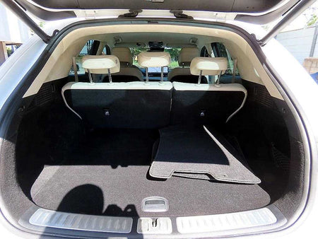 Genesis GV70 — photo 18
