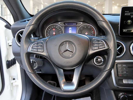Mercedes-Benz A-Class — photo 08