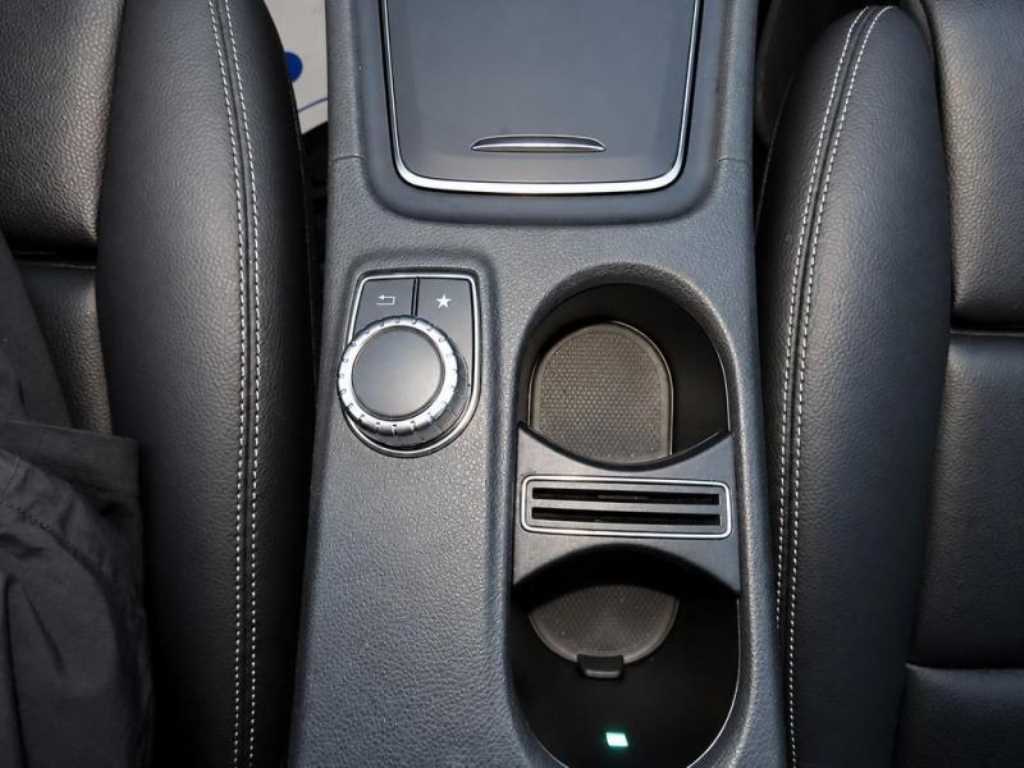 Mercedes-Benz A-Class — photo 12