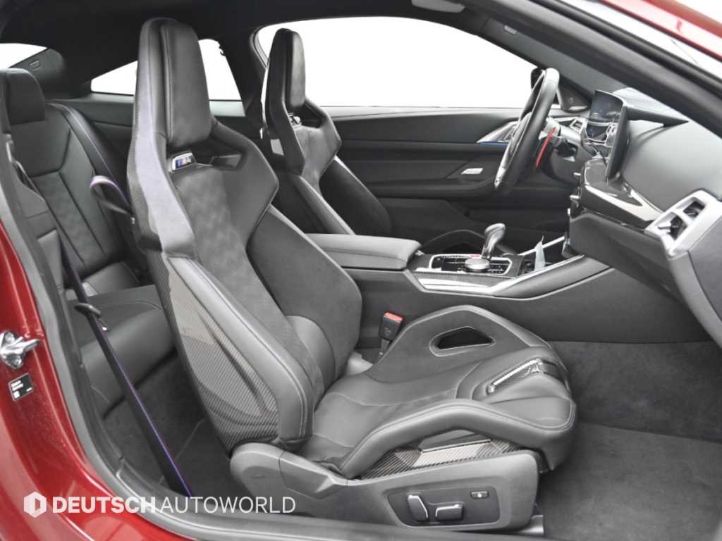 BMW M4 — photo 10