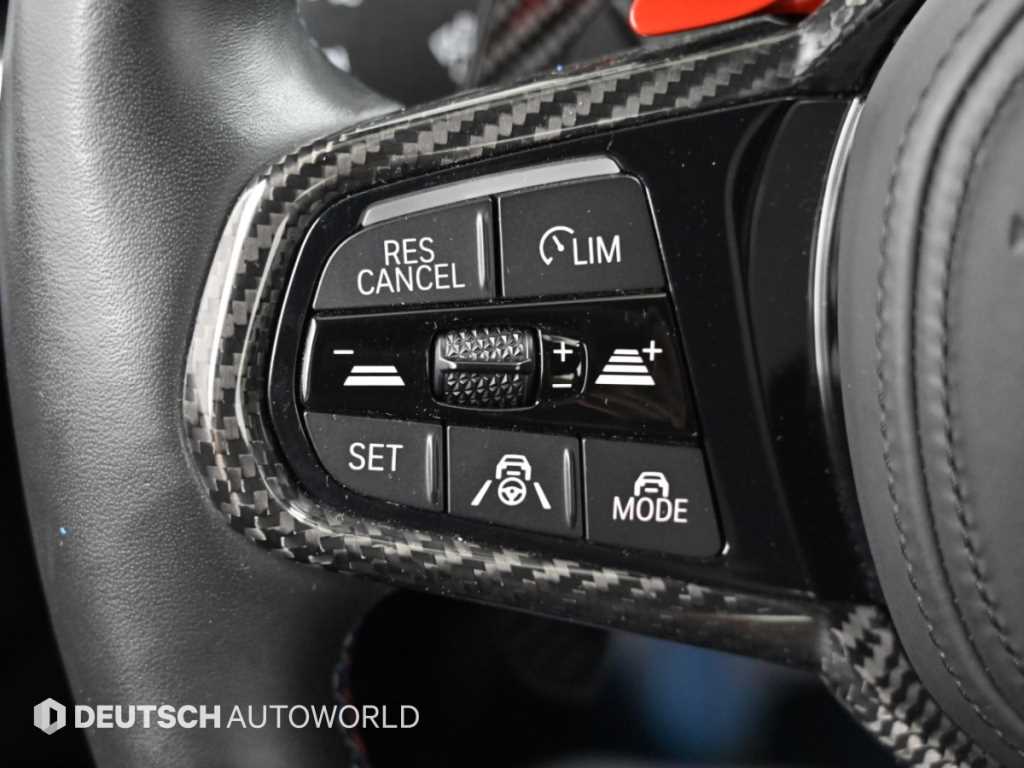 BMW M4 — photo 17