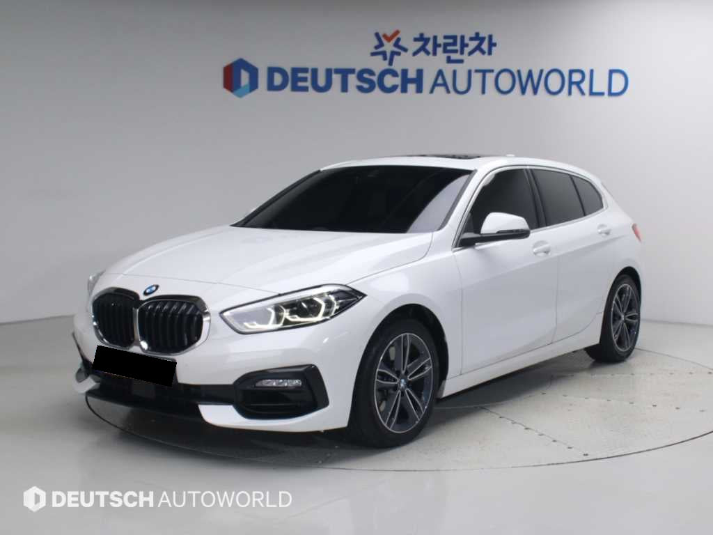 BMW 1-Series — photo 01