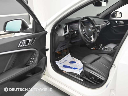 BMW 1-Series — photo 11