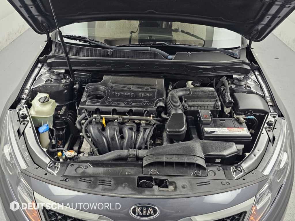 Kia K5 — photo 06
