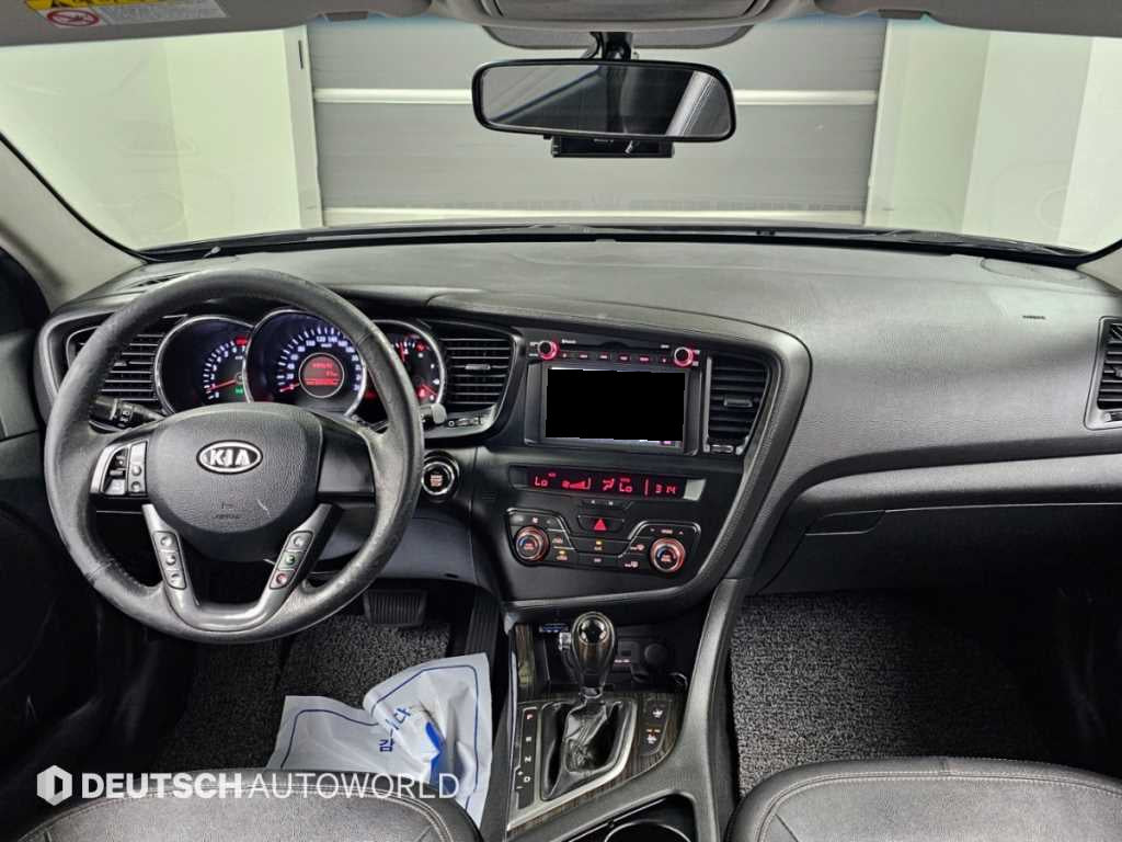 Kia K5 — photo 07
