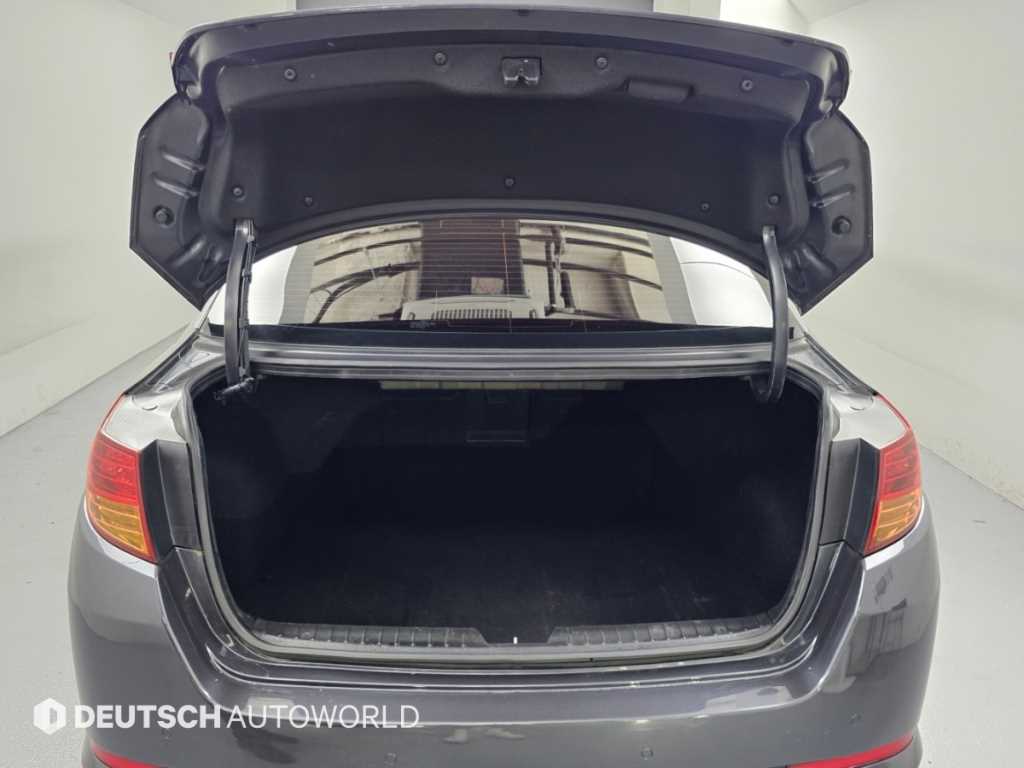 Kia K5 — photo 19