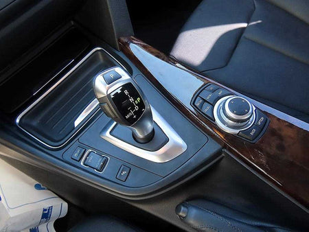 BMW 3-Series — photo 10